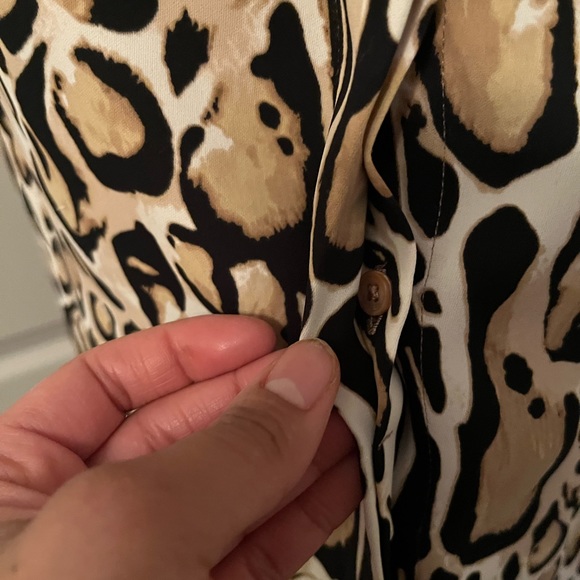 Babaton- Power blouse - Picture 6 of 6